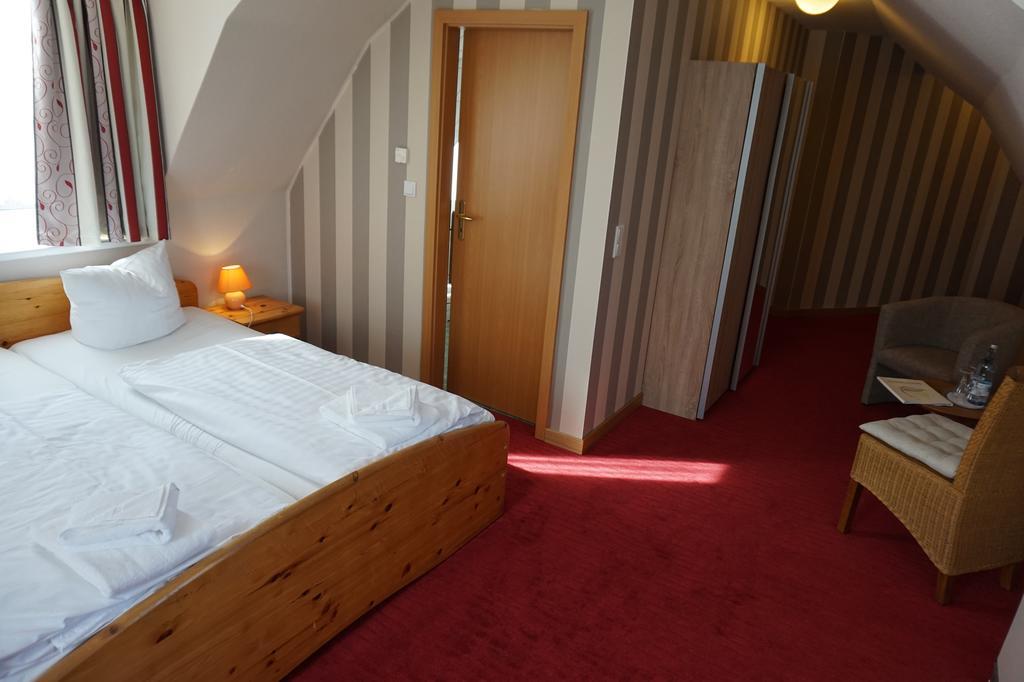 Bootshaus Neustrelitz Hotel Bagian luar foto